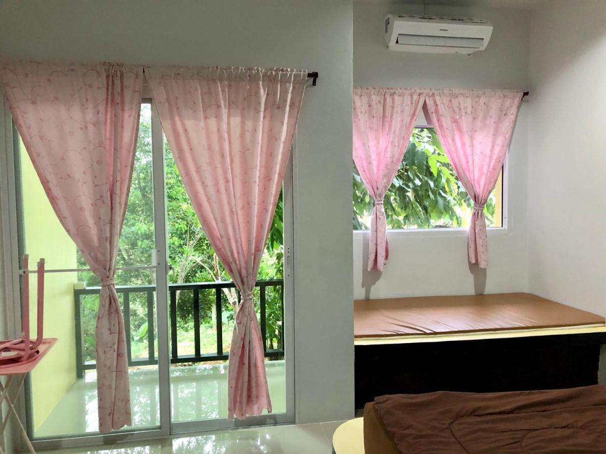 Chillchillsangkhlaburi โรงแรมชิลชิลสังขละบุรี Exterior photo